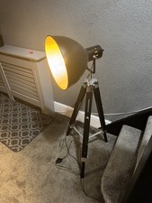 Vintage Studio Tripod Floor